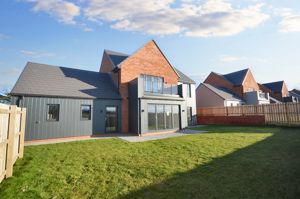 Rear garden- click for photo gallery